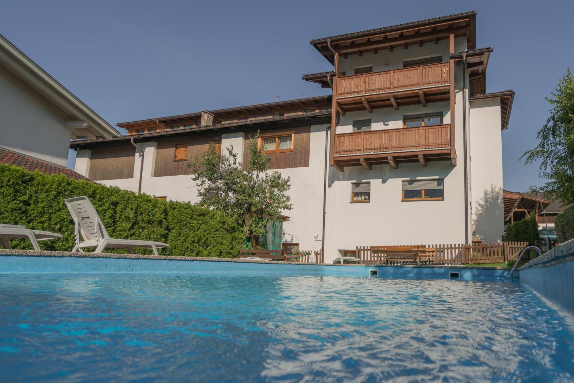 Pension Schirmerhof Natz-Schabs Exterior photo